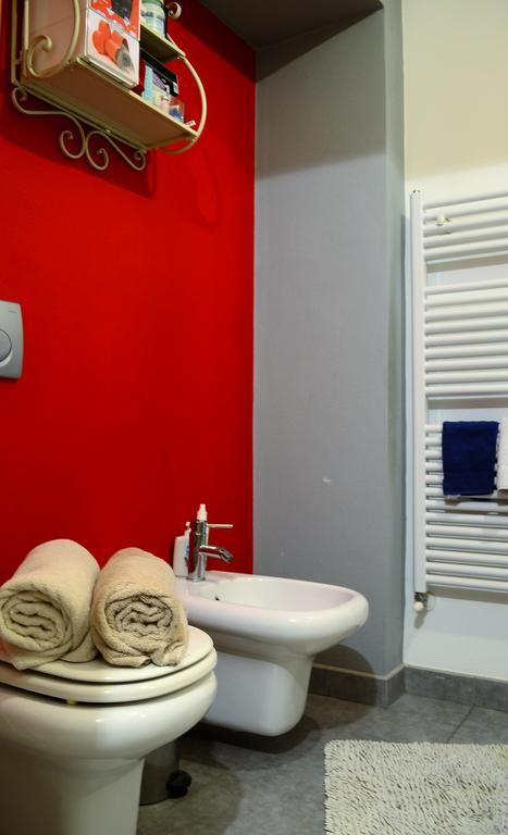 Tremezzina Appartamento Red & Grey Меццегра Экстерьер фото